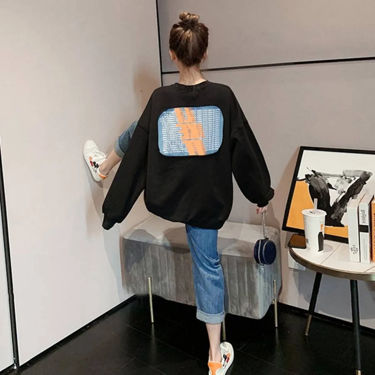 K-Pop Oversized Sweatshirt - Image 4