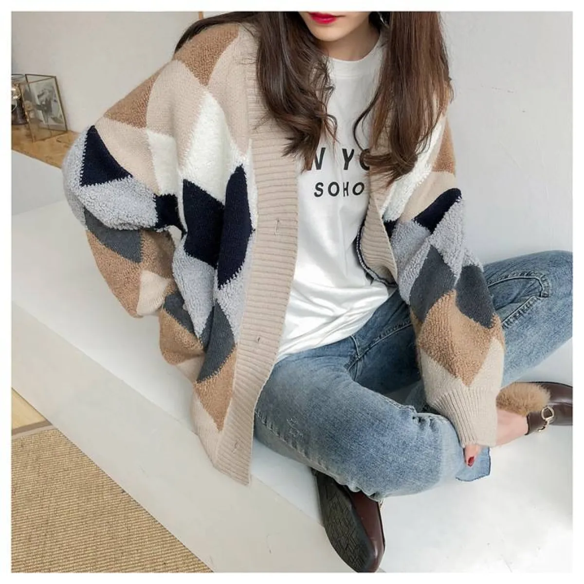 Plaid V-Neck Cardigan - Image 10