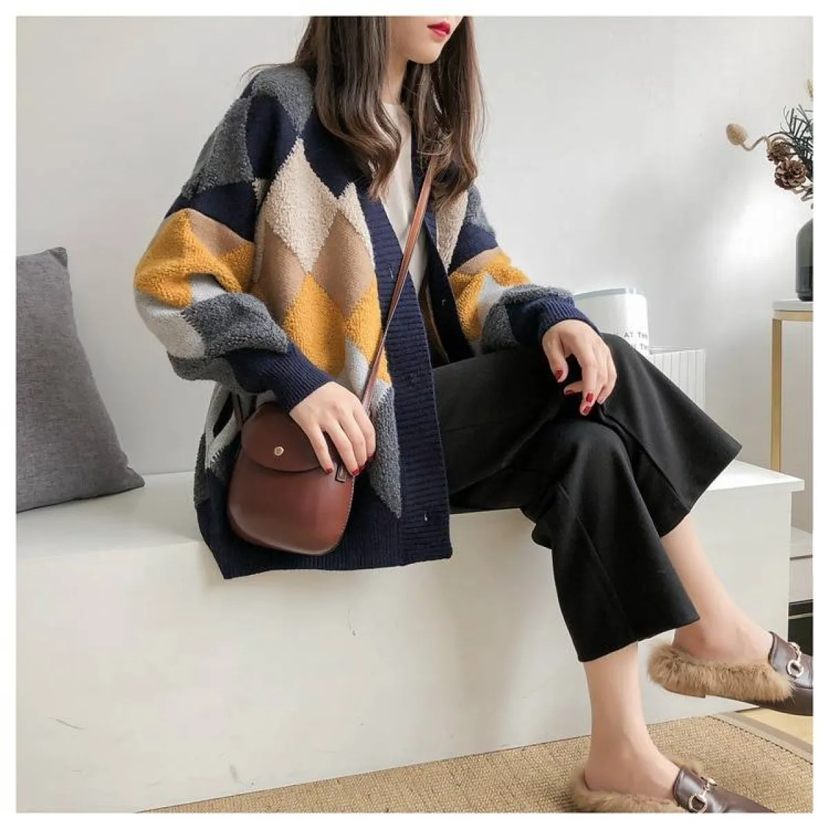 Plaid V-Neck Cardigan - Image 12