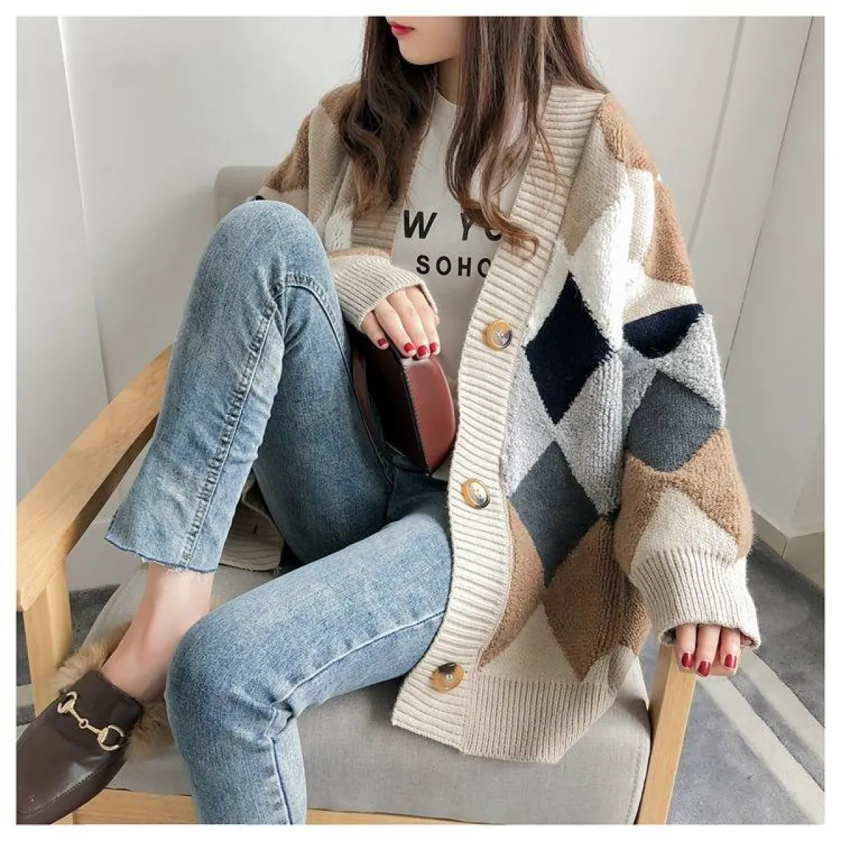 Plaid V-Neck Cardigan - Image 9