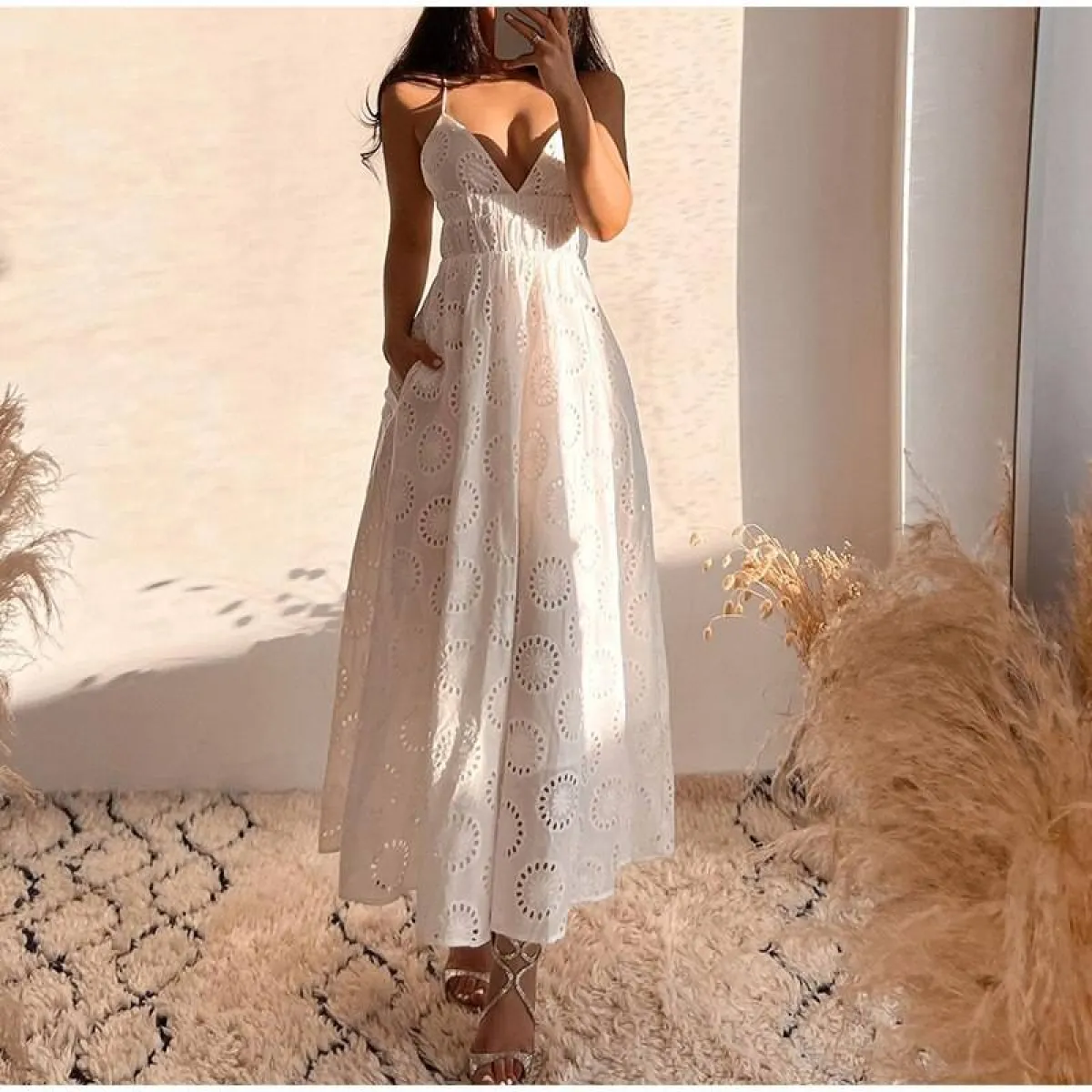 Sexy Backless Lace Dress - Image 10