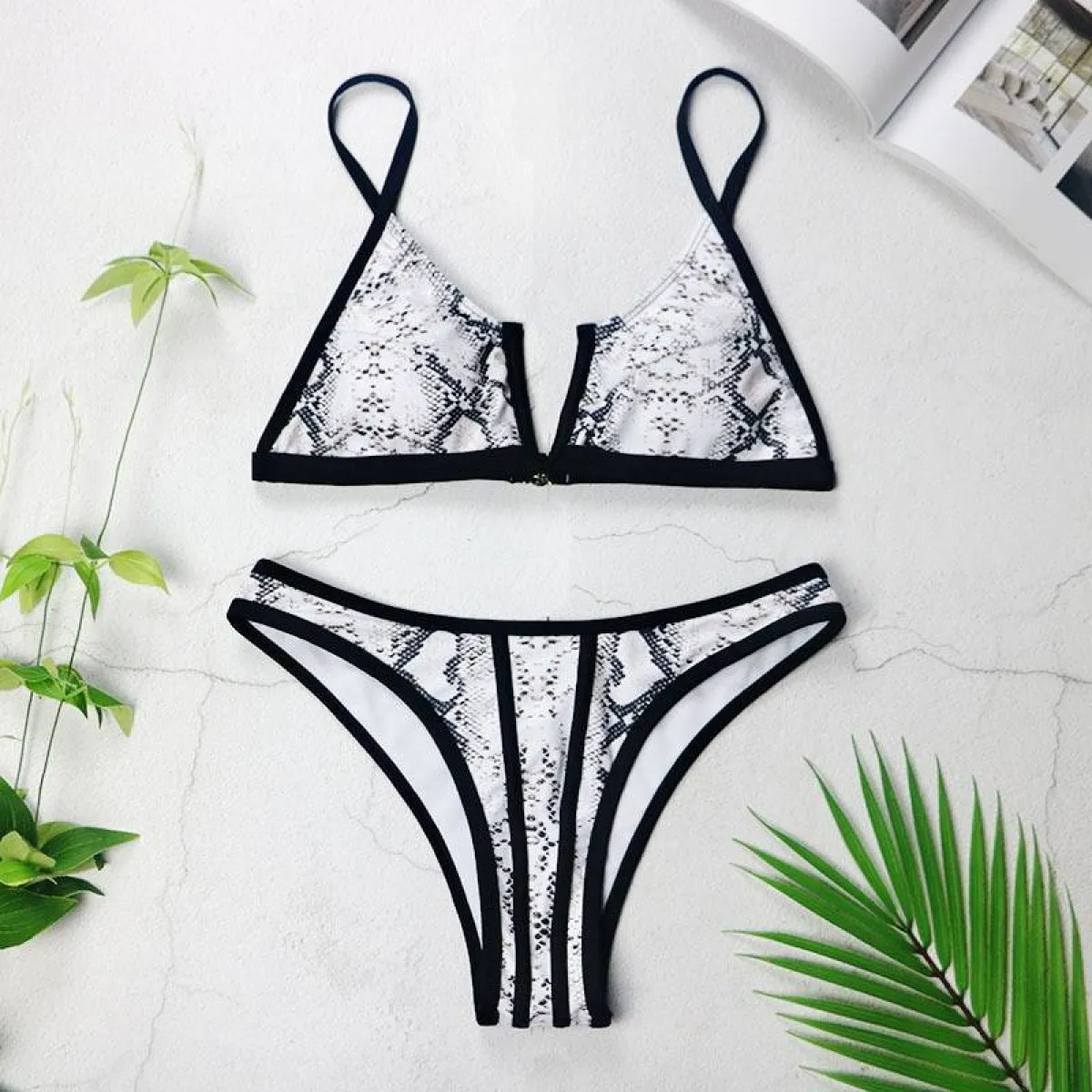 Sexy Bandeau Bikinis - Image 11