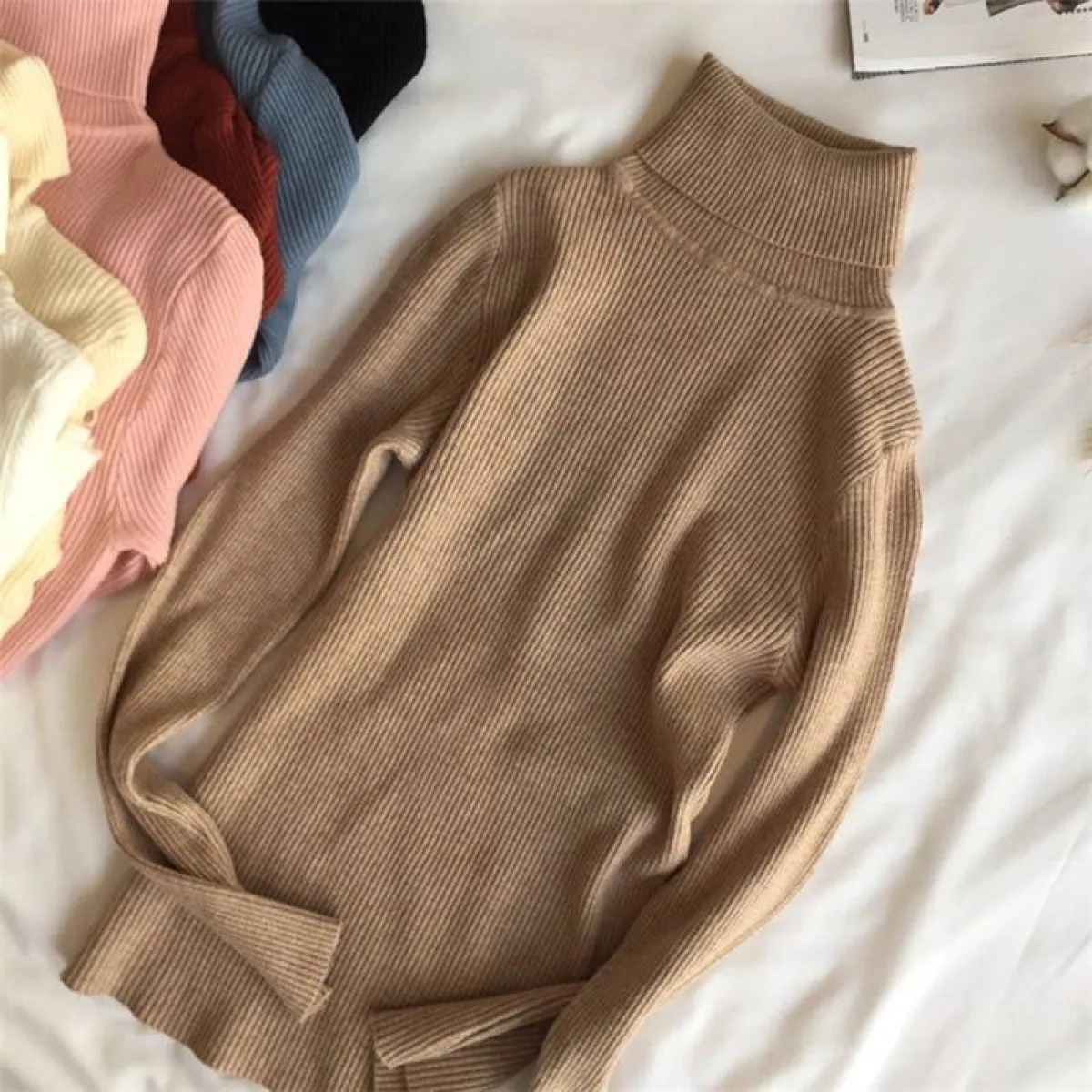 Thick Knitted Sweater - Image 5